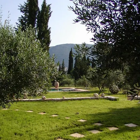 Lithia * Ano Korakiana