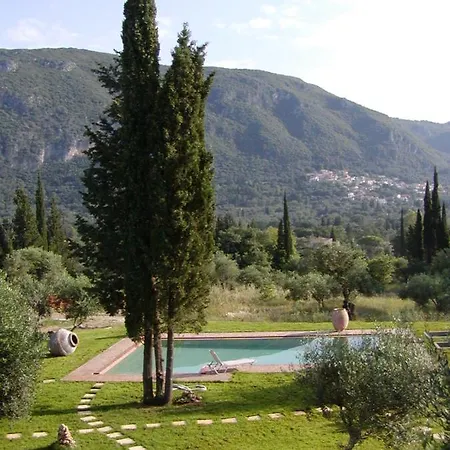 Дом отдыха Lithia *