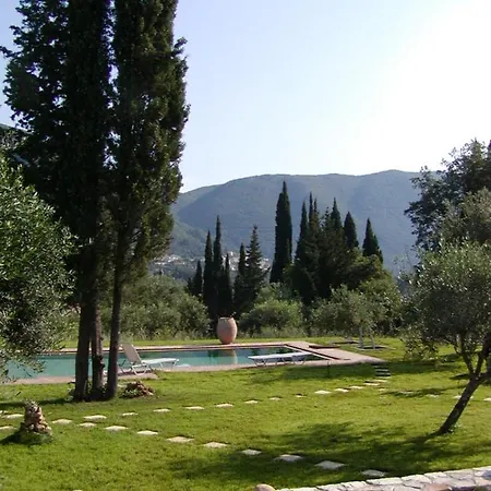 Дом отдыха Lithia *