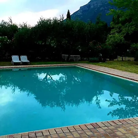 Lithia Дом отдыха *