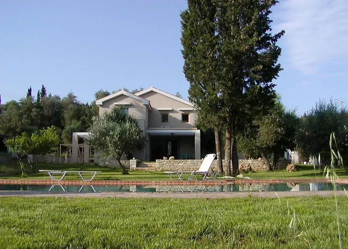 Holiday home Lithia Ano Korakiana