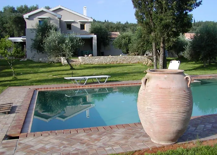 Lithia Holiday home Ano Korakiana