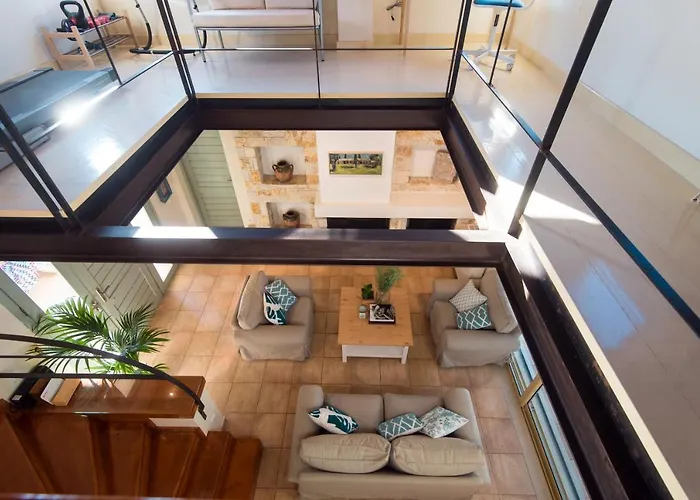 Lithia Holiday home *