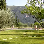 Lithia Ano Korakiana