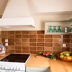 Дом отдыха Lithia *