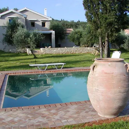 Lithia Case de vacanță Áno Korakiána