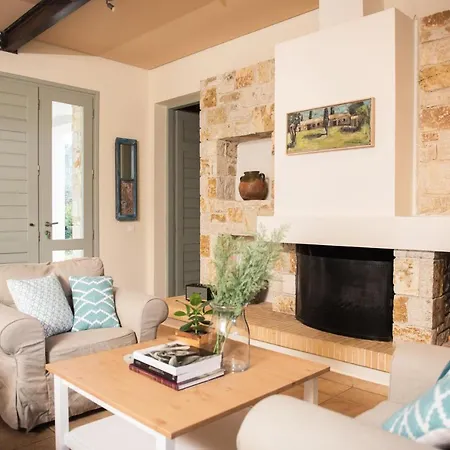 Semesterbostad Lithia Áno Korakiána