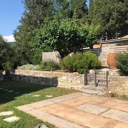 Case de vacanță Lithia