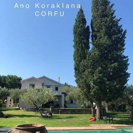 בית נופש Lithia Áno Korakiána